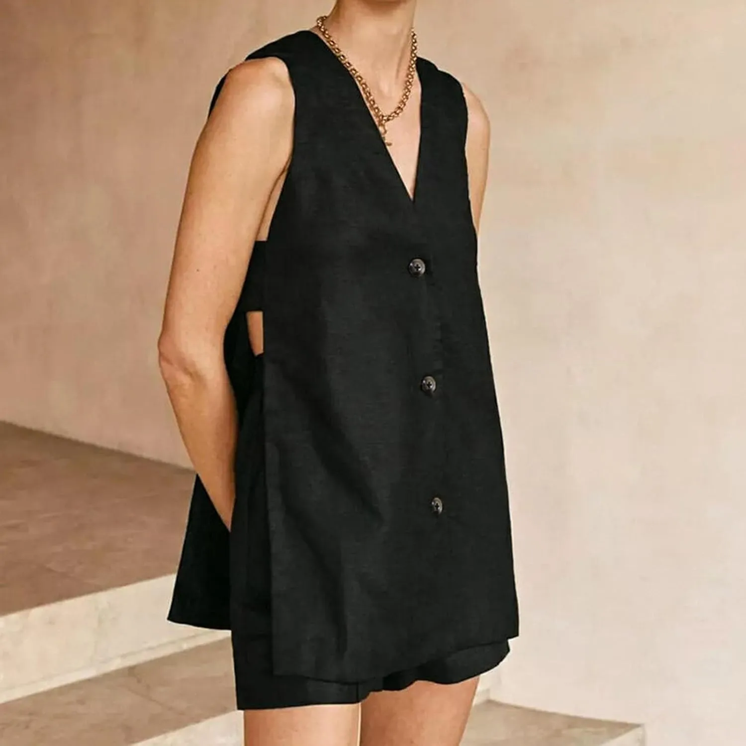 2 Piece Cotton Linen Outfits For Women Tracksuit Summer Casual Lightweight Sets Button Down Tank Top and Sweat Shorts Outfits