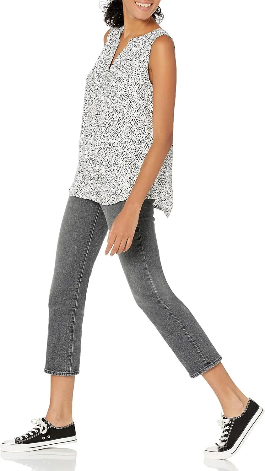 Amazon Essentials Women's Sleeveless V-Neck Woven Shirt