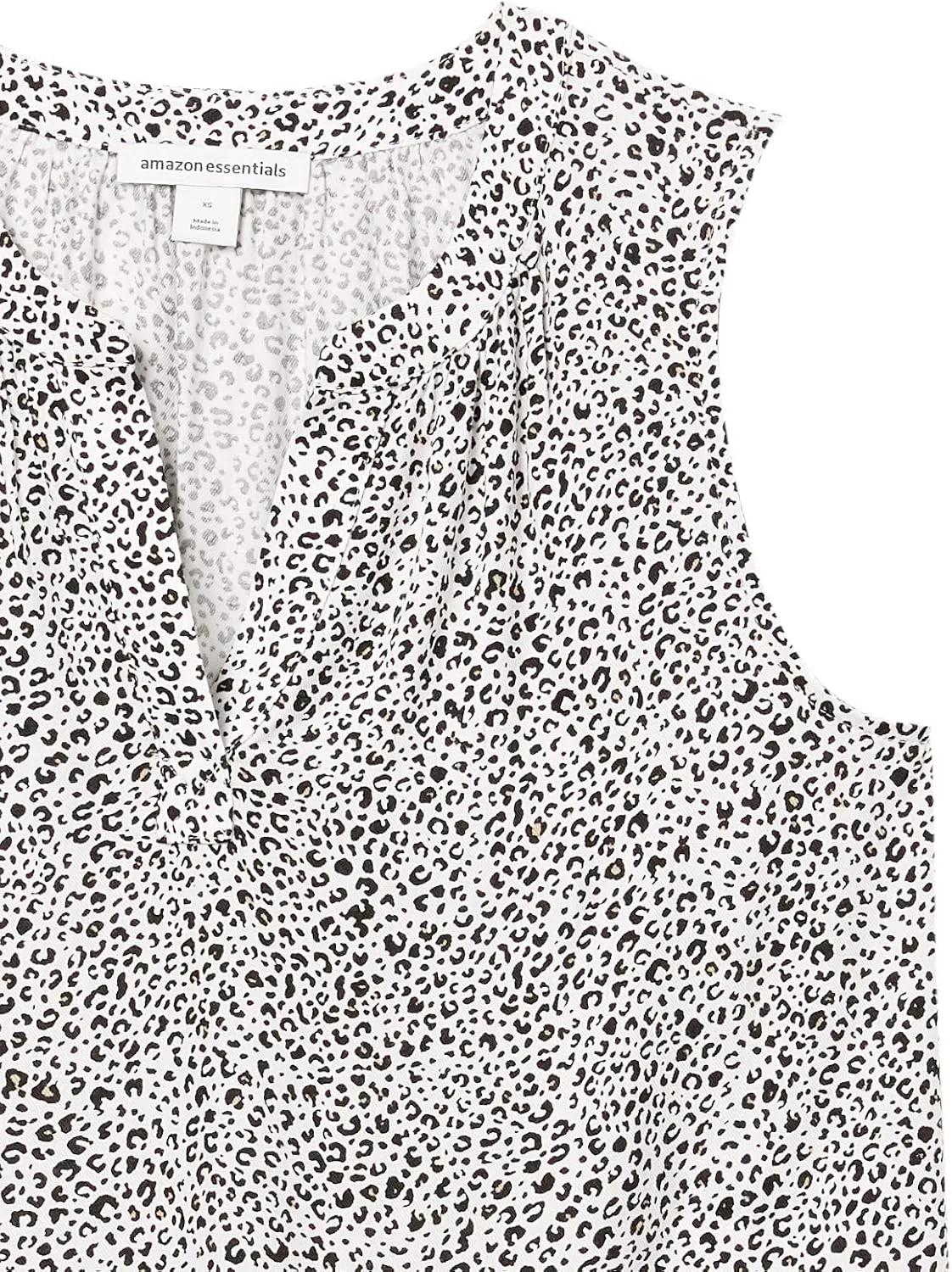 Amazon Essentials Women's Sleeveless V-Neck Woven Shirt