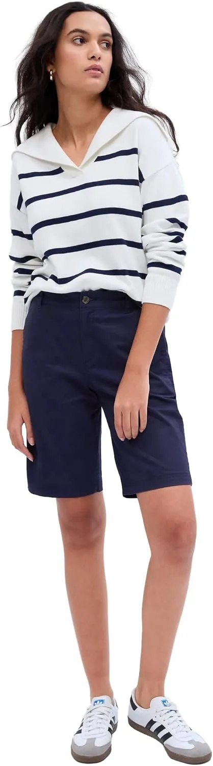 GAP Women's Bermuda Short