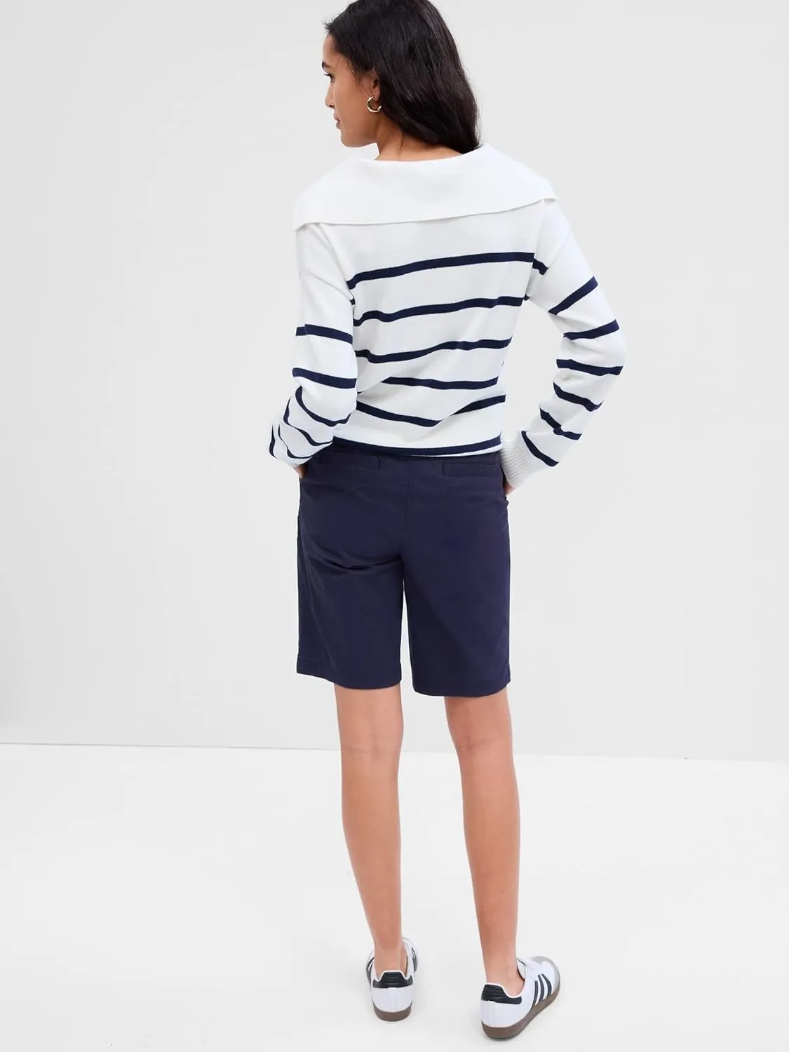 GAP Women's Bermuda Short