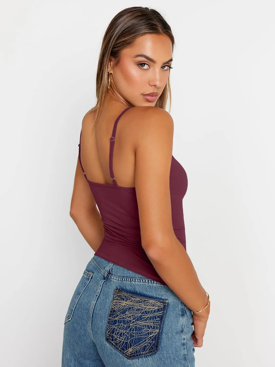 Trendy Queen Womens Adjustable Camisole Sleeveless Square Neck Spaghetti Strap Tank Tops Basic Shirt